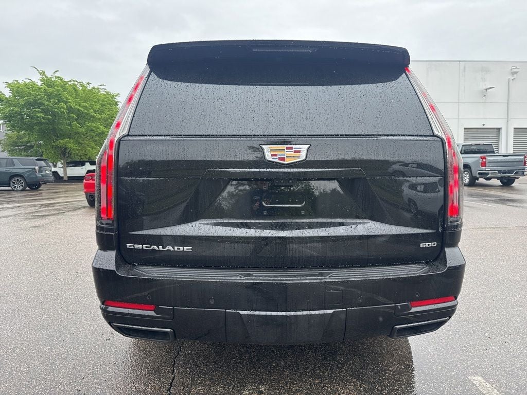 2025 Cadillac Escalade Sport