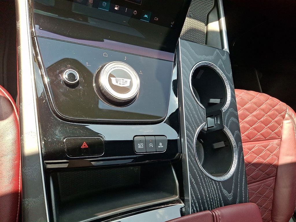 2025 Cadillac Escalade Sport
