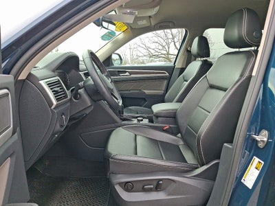 2022 Volkswagen Atlas 3.6L V6 SE w/Technology