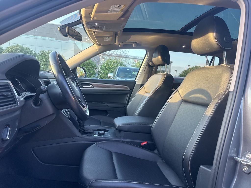 2021 Volkswagen Atlas 2.0T SE w/Technology