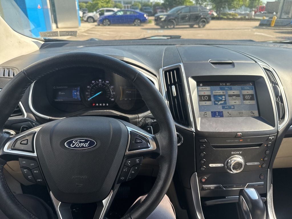 2018 Ford Edge Titanium