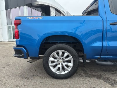 2022 Chevrolet Silverado 1500 Custom