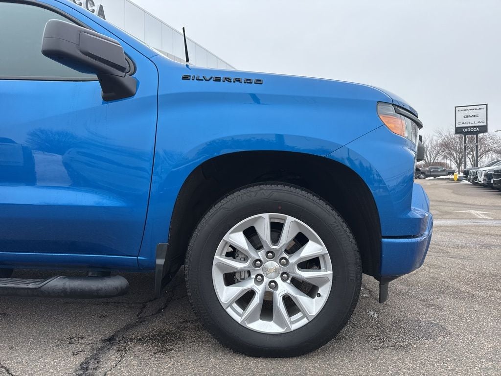 2022 Chevrolet Silverado 1500 Custom