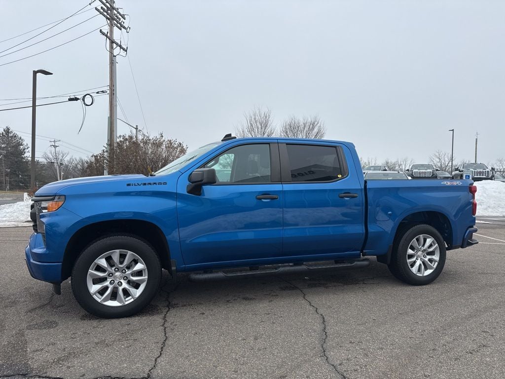 2022 Chevrolet Silverado 1500 Custom