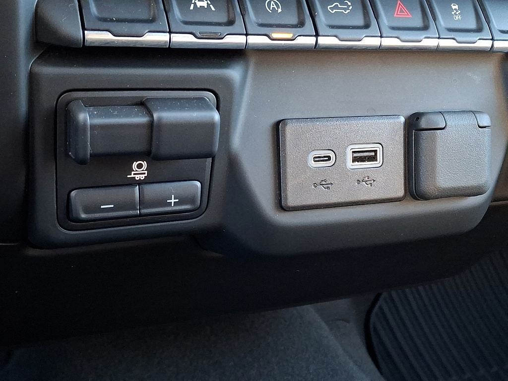 2024 Chevrolet Silverado 1500 Custom Trail Boss