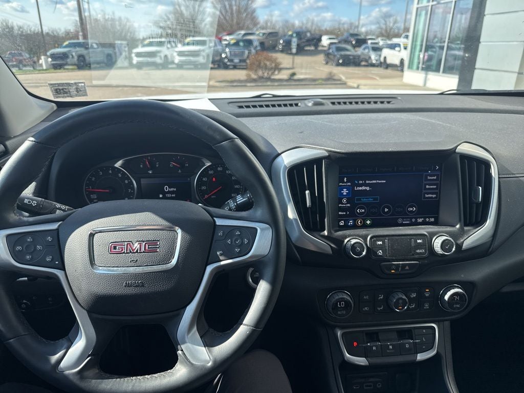 2024 GMC Terrain SLT