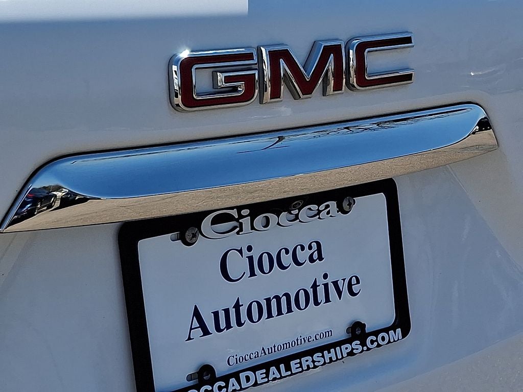 2024 GMC Terrain SLT