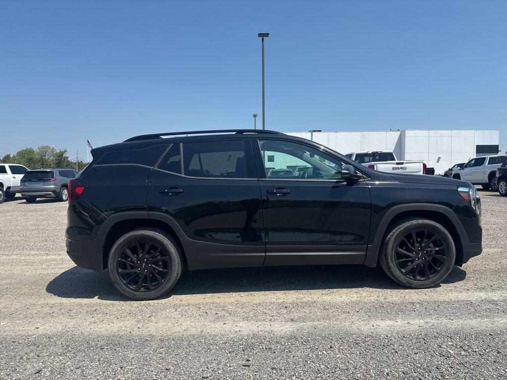 2023 GMC Terrain SLT