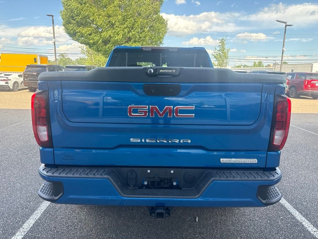 2022 GMC Sierra 1500 Elevation