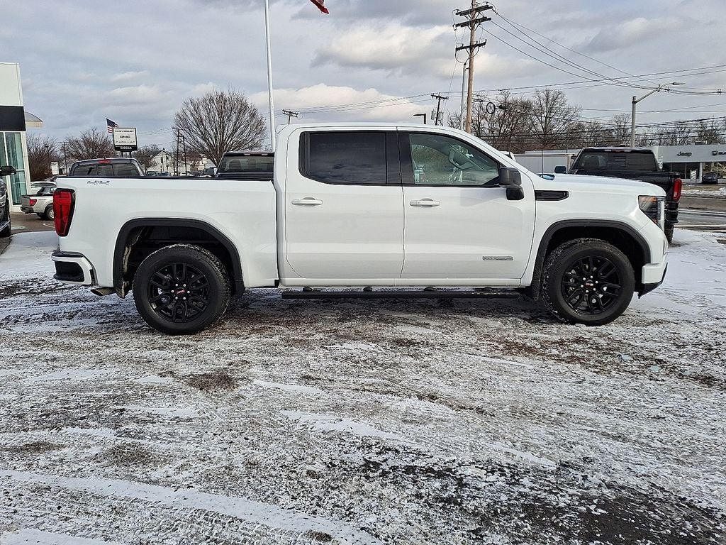 2022 GMC Sierra 1500 Elevation