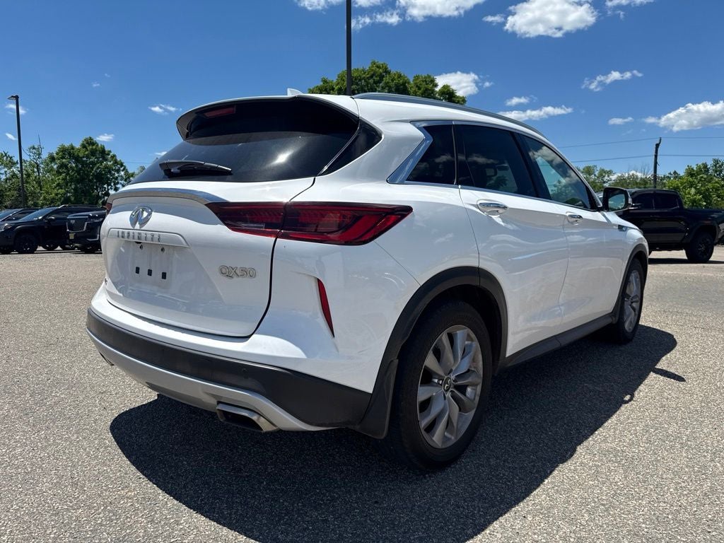 2022 INFINITI QX50 LUXE