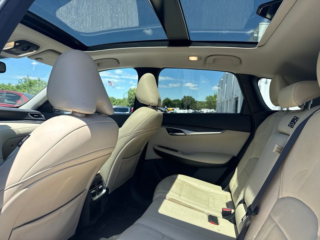 2022 INFINITI QX50 LUXE