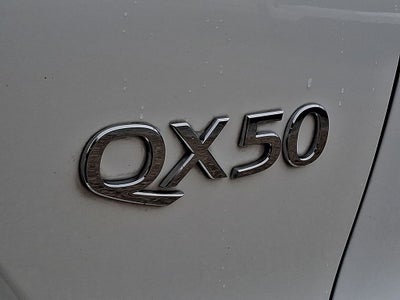 2022 INFINITI QX50 LUXE