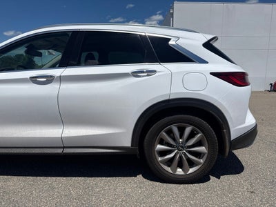 2022 INFINITI QX50 LUXE