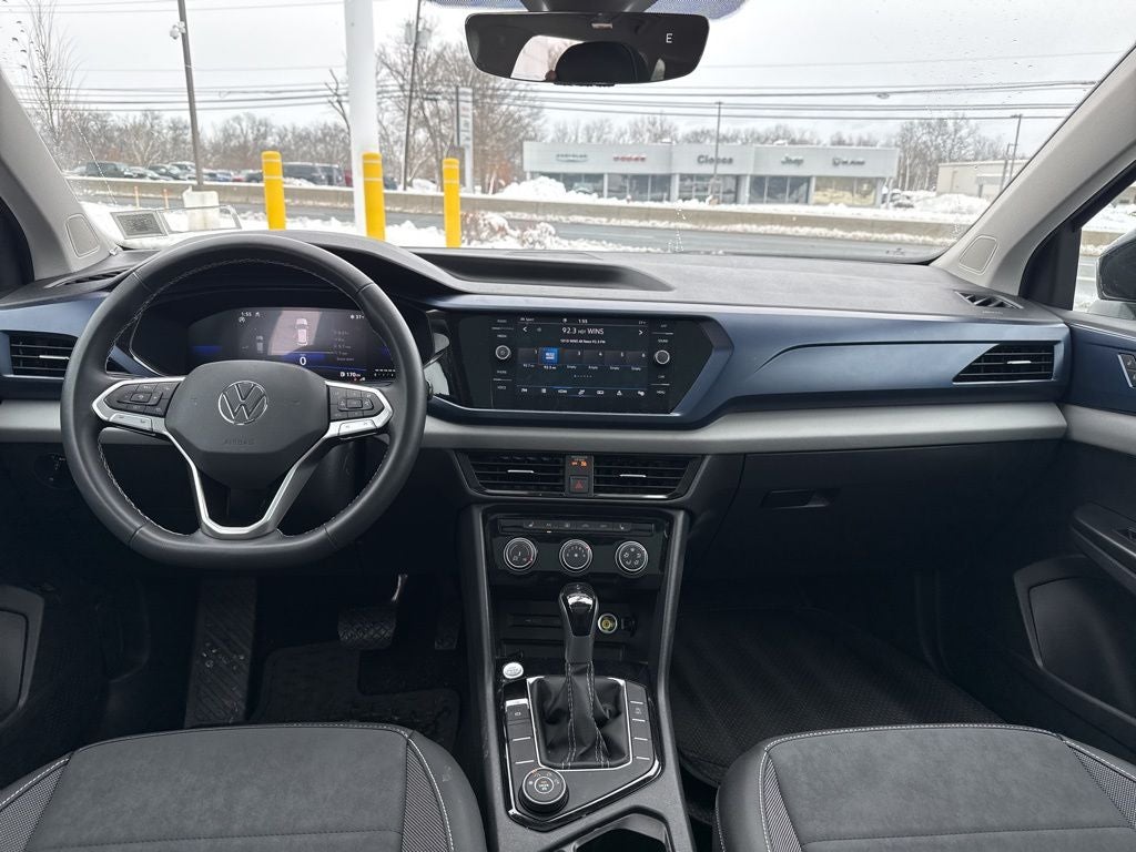 2023 Volkswagen Taos 1.5T SE