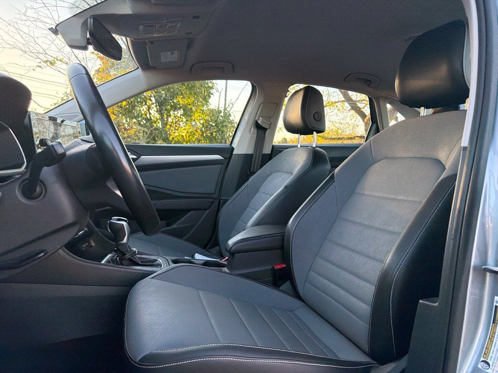 2025 Volkswagen Jetta 1.5T SE