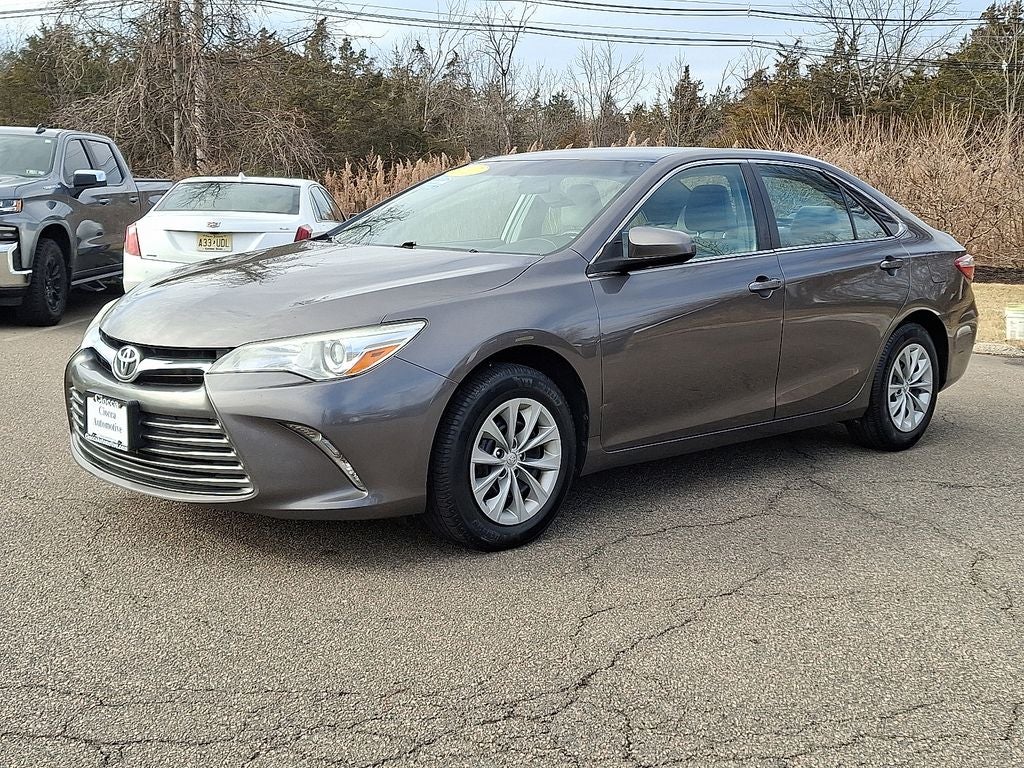 2017 Toyota Camry LE