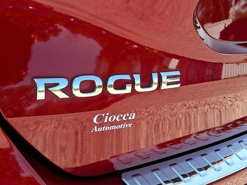 2020 Nissan Rogue SV