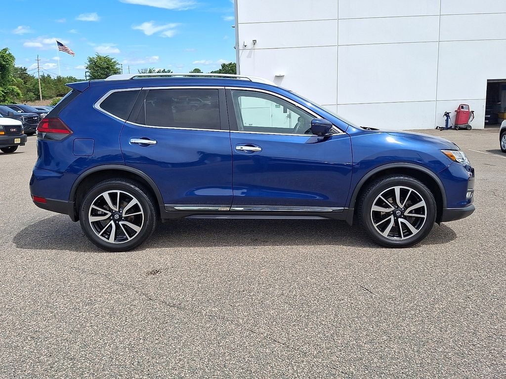 2020 Nissan Rogue SL