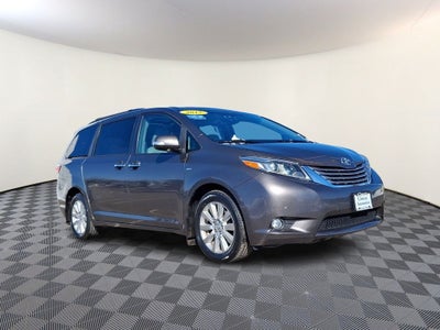 2017 Toyota Sienna Limited 7 Passenger
