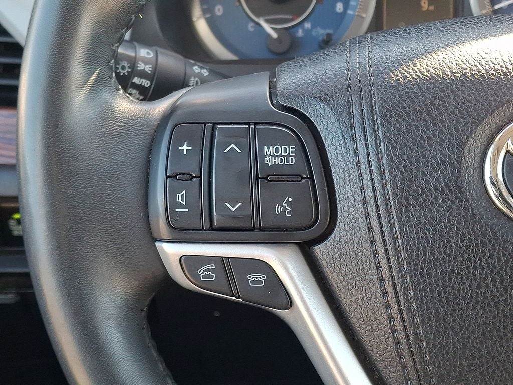 2017 Toyota Sienna Limited 7 Passenger