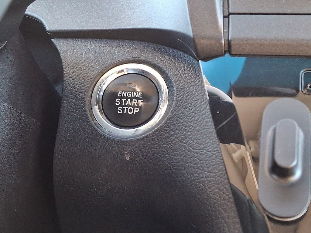 2017 Toyota Sienna Limited 7 Passenger