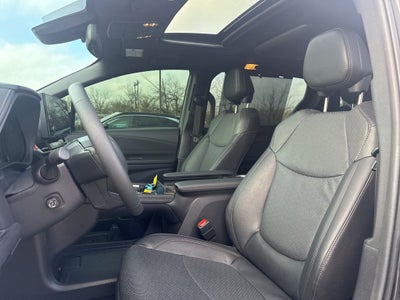 2025 Toyota Sienna Platinum 7 Passenger