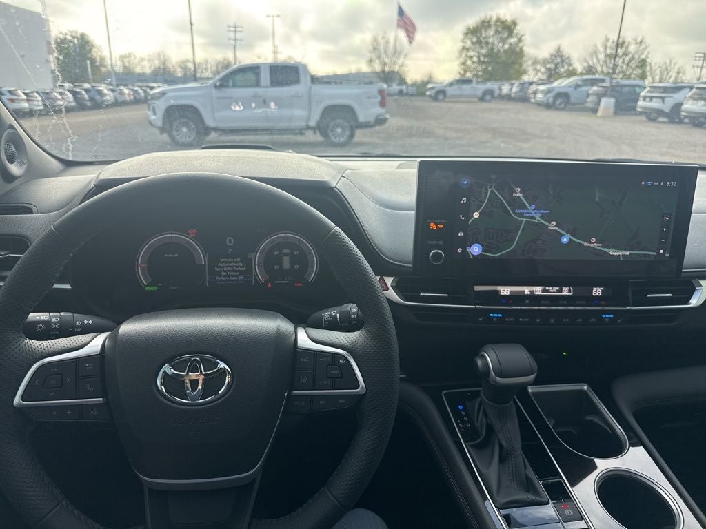 2025 Toyota Sienna Platinum 7 Passenger