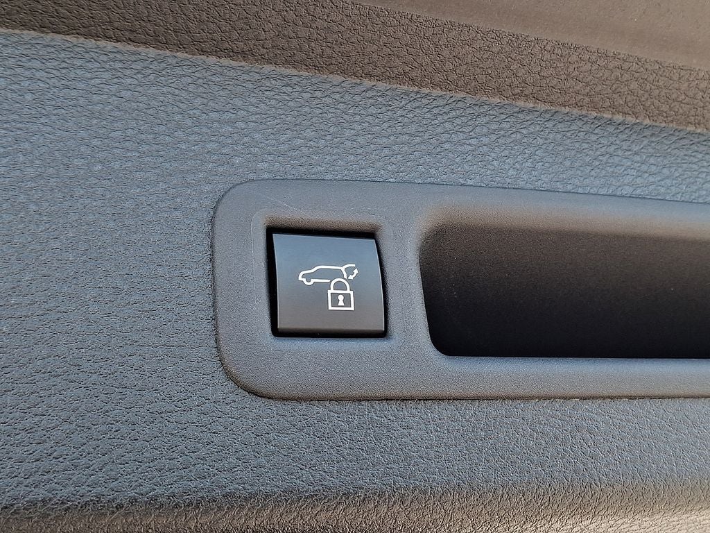 2025 Toyota Sienna Platinum 7 Passenger