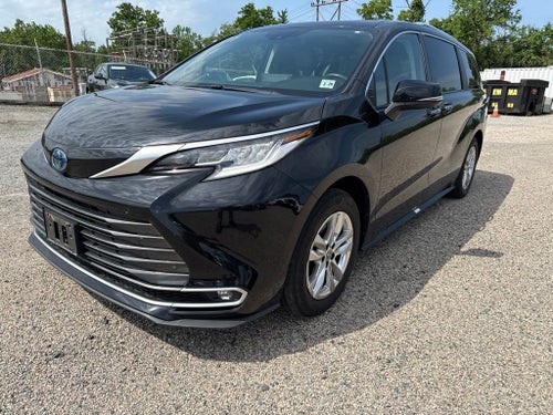 2024 Toyota Sienna Limited 7 Passenger