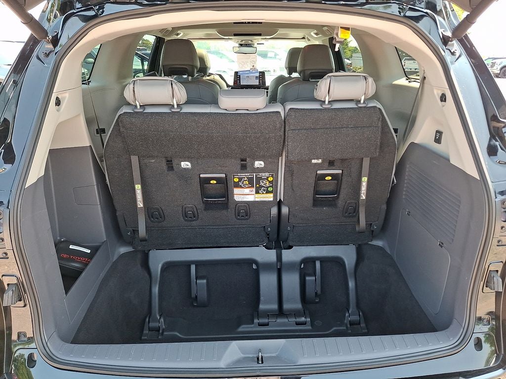 2024 Toyota Sienna Limited 7 Passenger