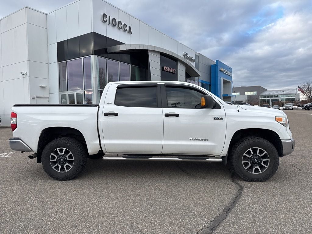 2015 Toyota Tundra SR5