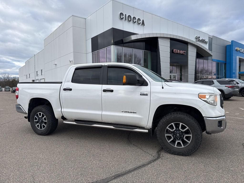2015 Toyota Tundra SR5