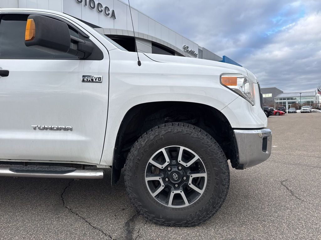 2015 Toyota Tundra SR5