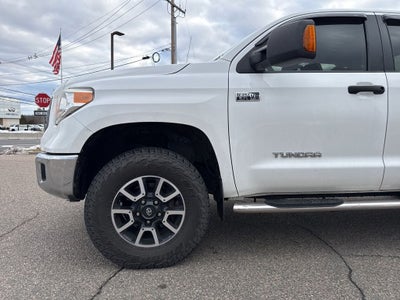 2015 Toyota Tundra SR5