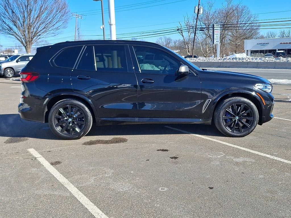 2021 BMW X5 M50i