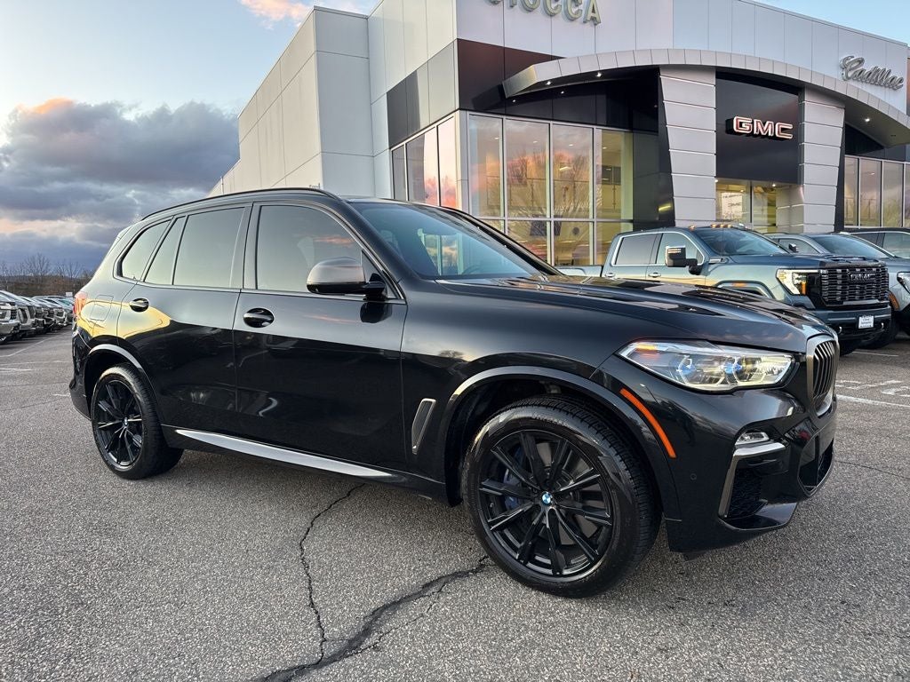 2021 BMW X5 M50i
