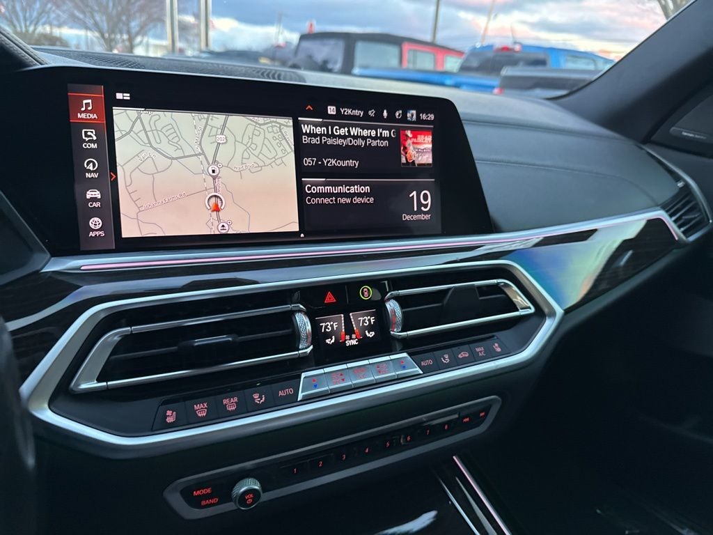 2021 BMW X5 M50i