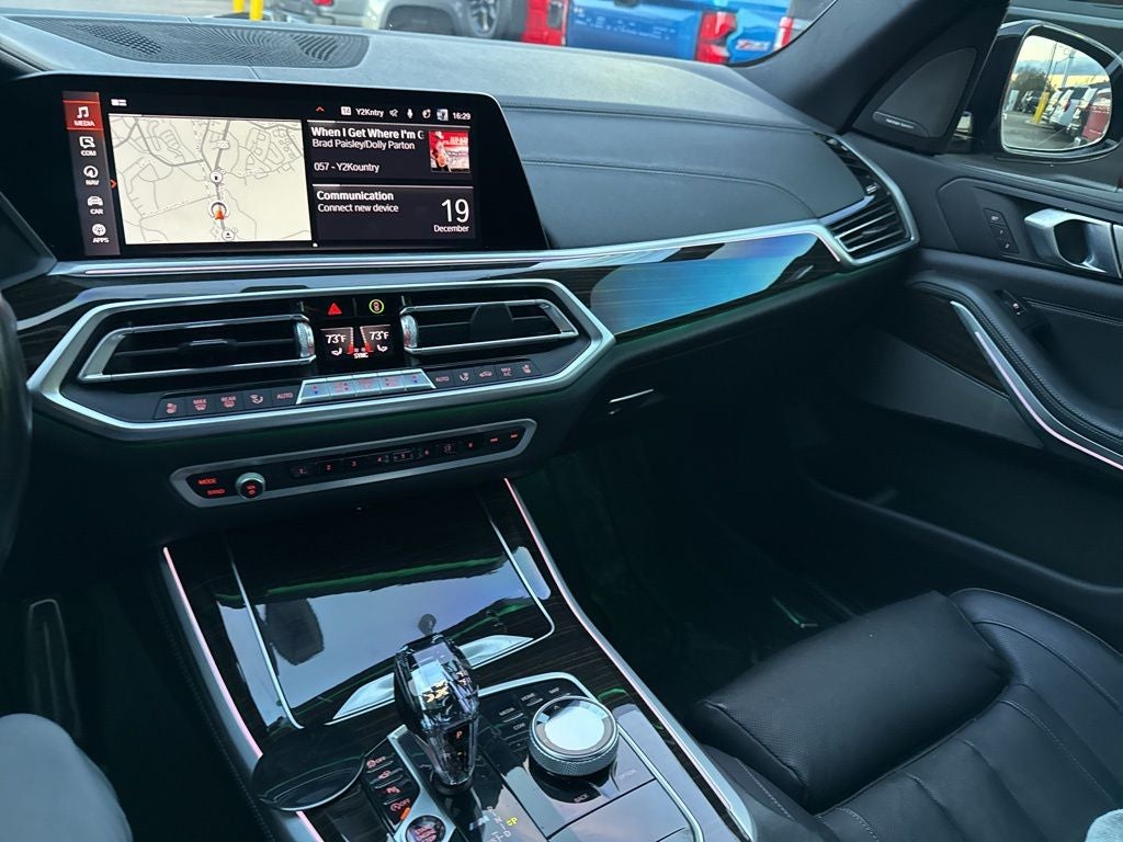 2021 BMW X5 M50i