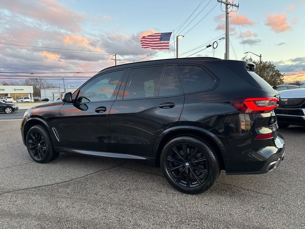 2021 BMW X5 M50i