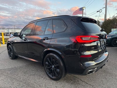 2021 BMW X5 M50i