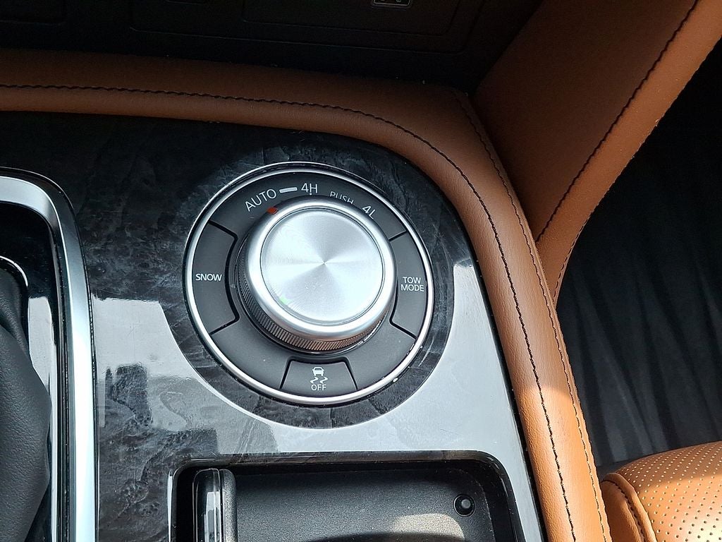 2024 INFINITI QX80 Sensory
