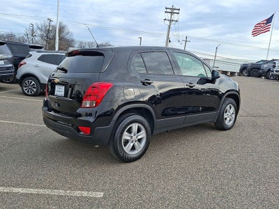 2022 Chevrolet Trax LS