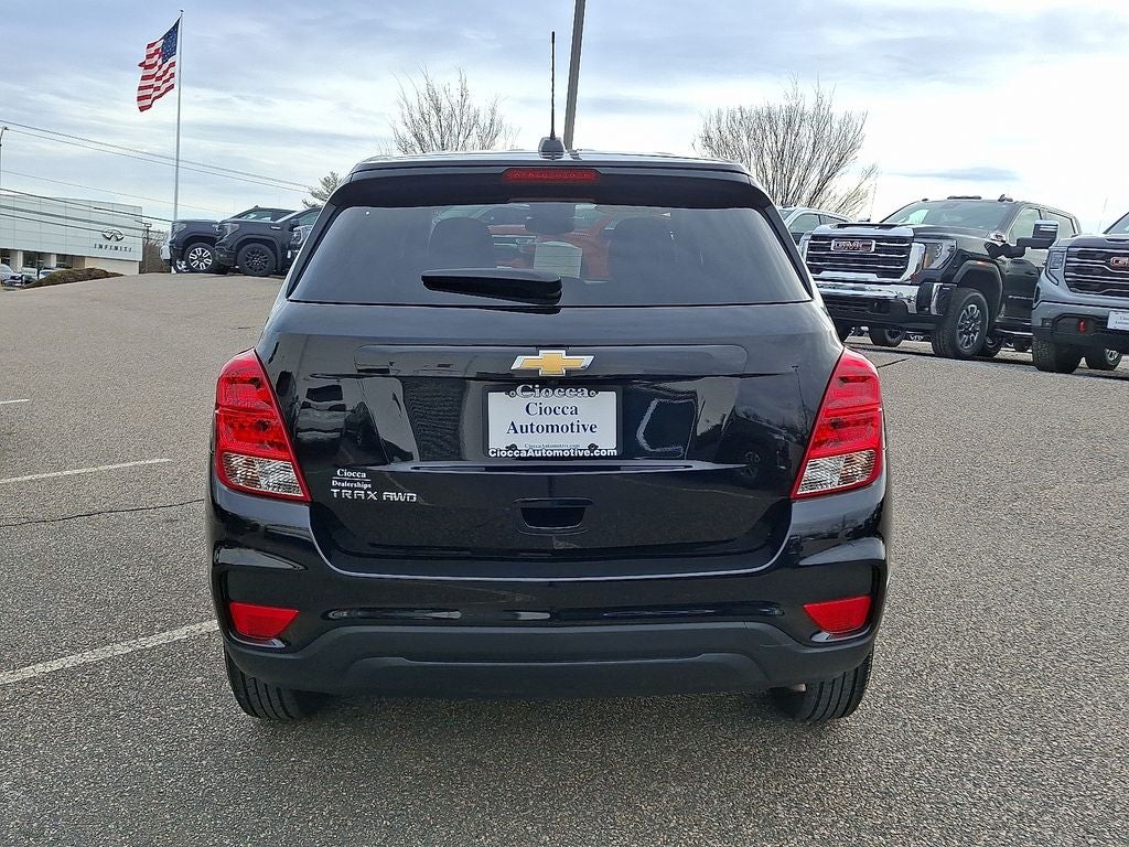 2022 Chevrolet Trax LS