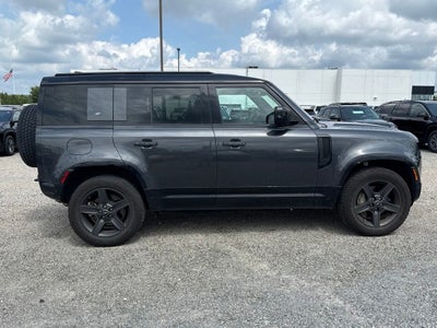 2024 Land Rover Defender 110 X-Dynamic SE