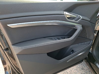 2024 Audi Q8 Sportback e-tron Premium Plus S line quattro