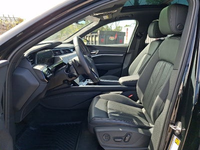 2024 Audi Q8 Sportback e-tron Premium Plus S line quattro