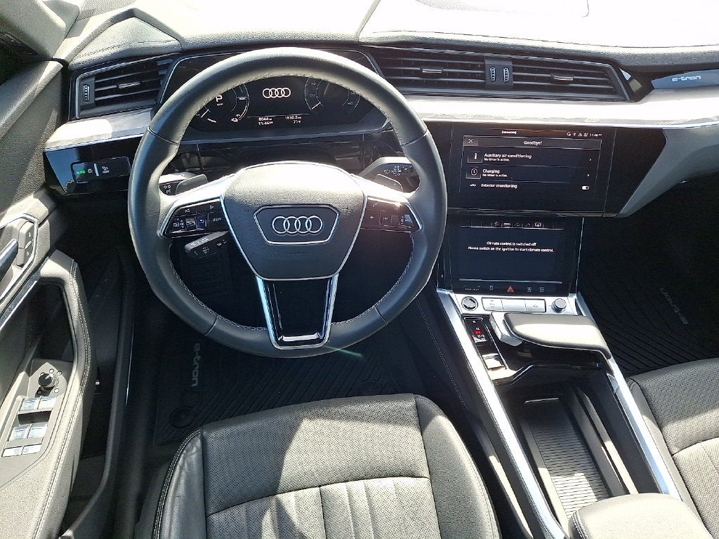 2024 Audi Q8 Sportback e-tron Premium Plus S line quattro