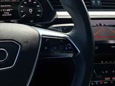 2024 Audi Q8 Sportback e-tron Premium Plus S line quattro