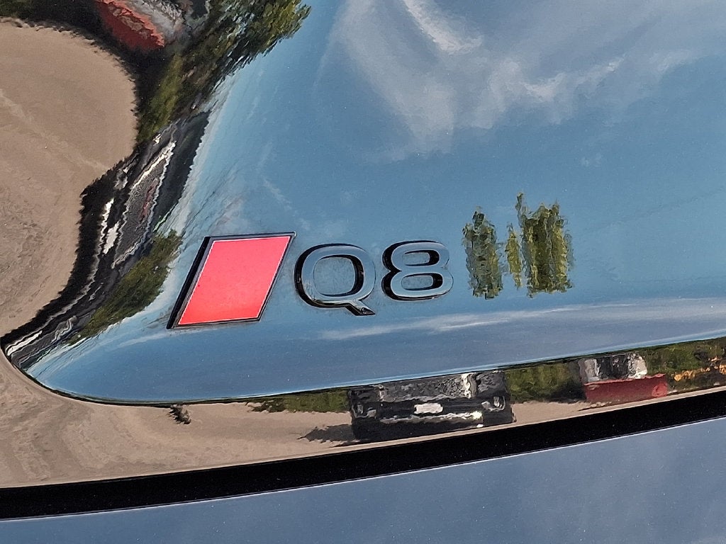 2024 Audi Q8 Sportback e-tron Premium Plus S line quattro
